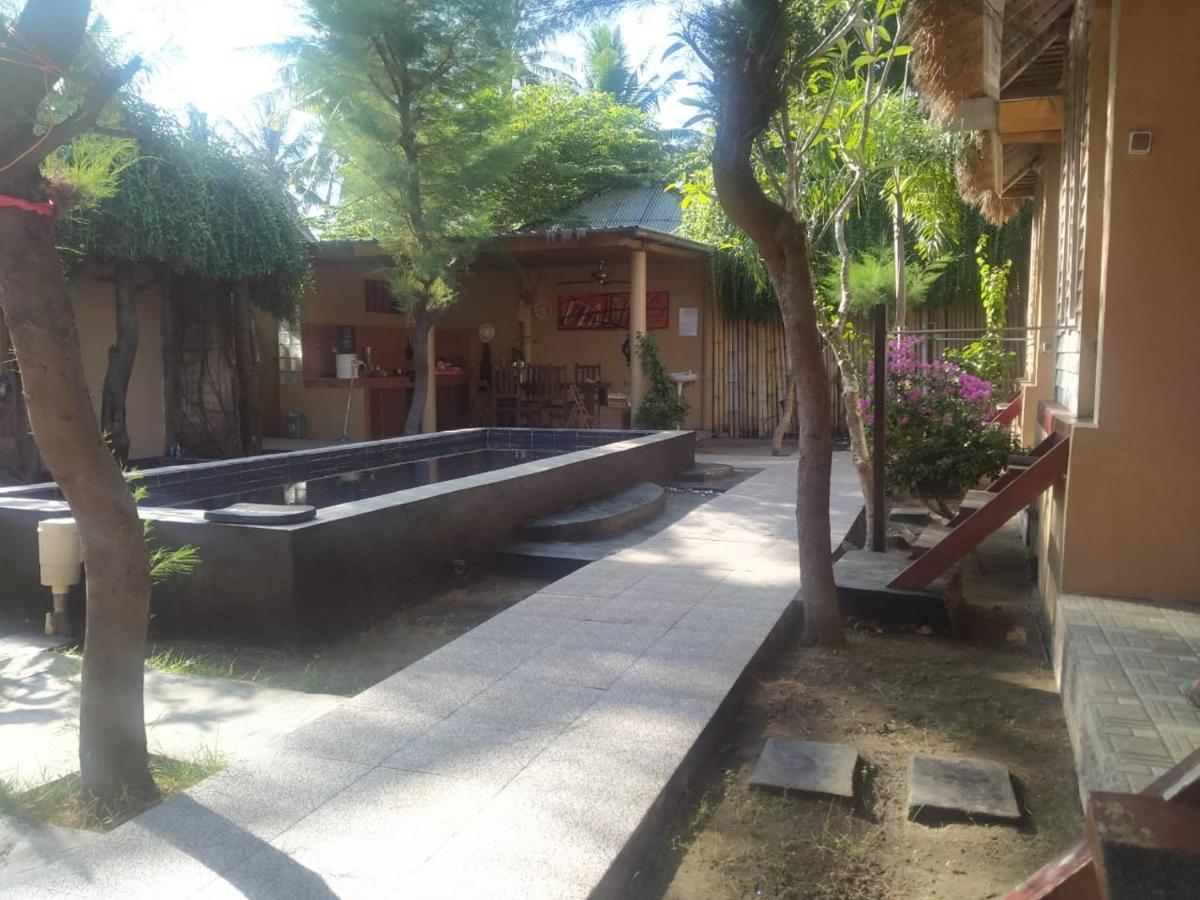 The Huts Villa Gili Trawangan Bagian luar foto