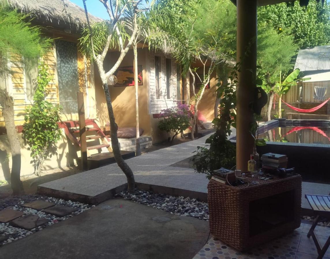 The Huts Villa Gili Trawangan Bagian luar foto