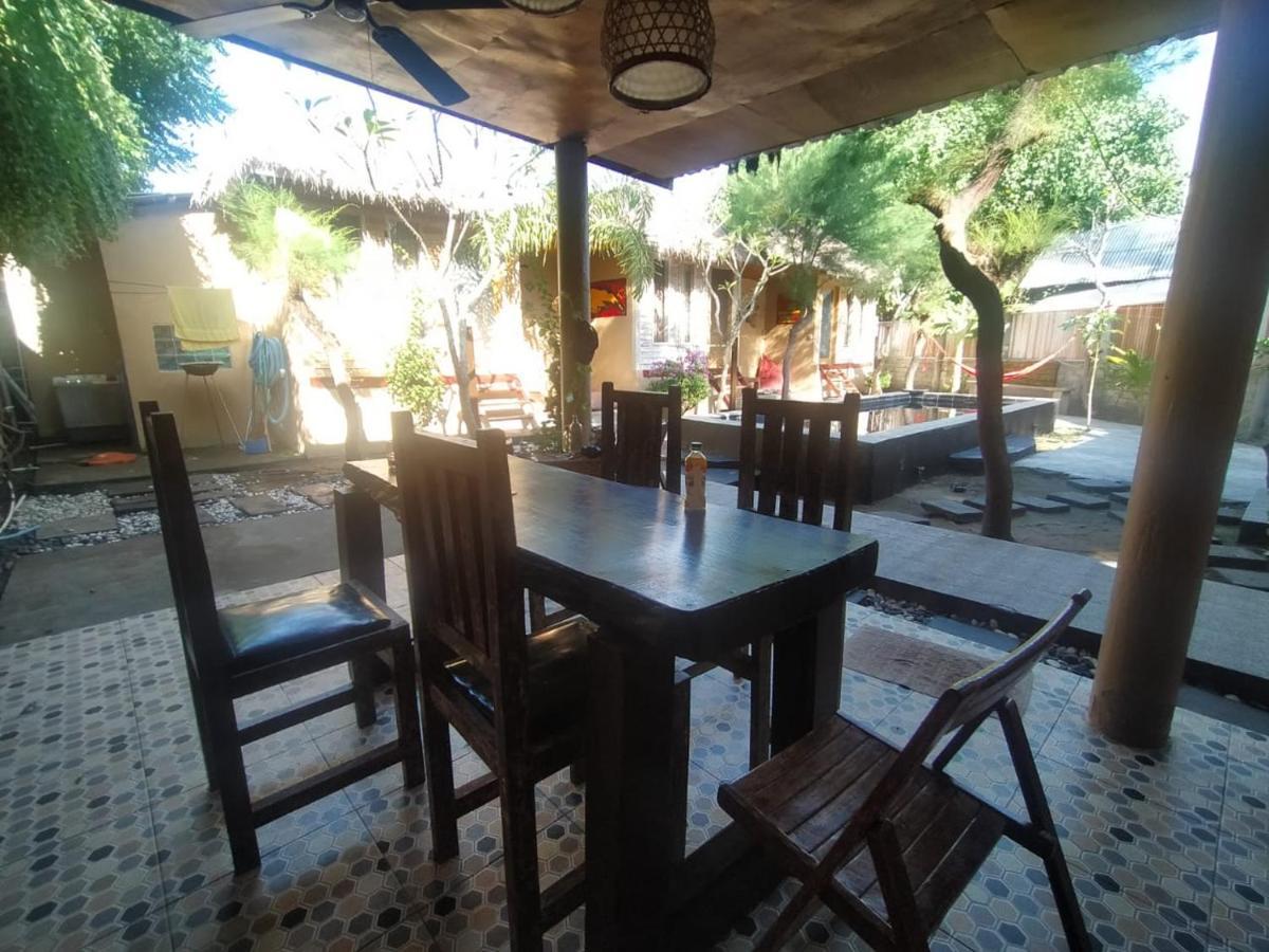 The Huts Villa Gili Trawangan Bagian luar foto