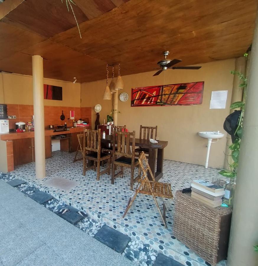 The Huts Villa Gili Trawangan Bagian luar foto