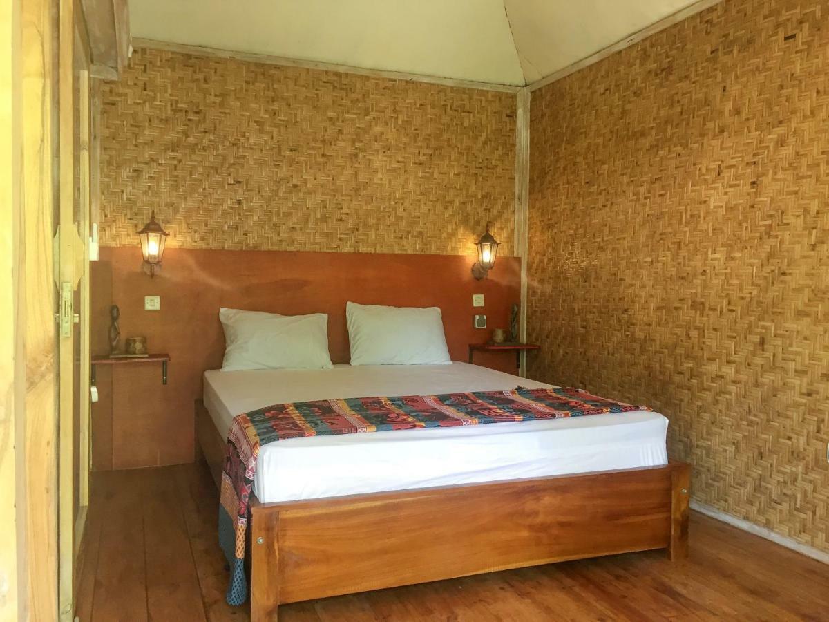 The Huts Villa Gili Trawangan Bagian luar foto